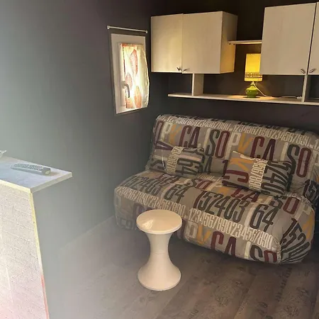 Holiday home Maison De Vacances Avec Piscine Chauffee, Proche Mer A - Fr-1-224a-69