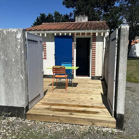 Maison De Vacances Avec Piscine Chauffee, Proche Mer A - Fr-1-224a-69 * Bretignolles-sur-Mer