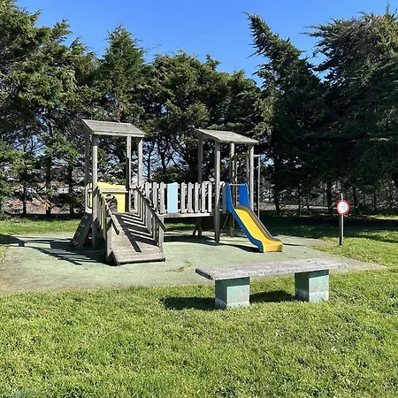 بيت للعطل Maison De Avec Piscine Chauffee, Proche A - Fr-1-224a-69